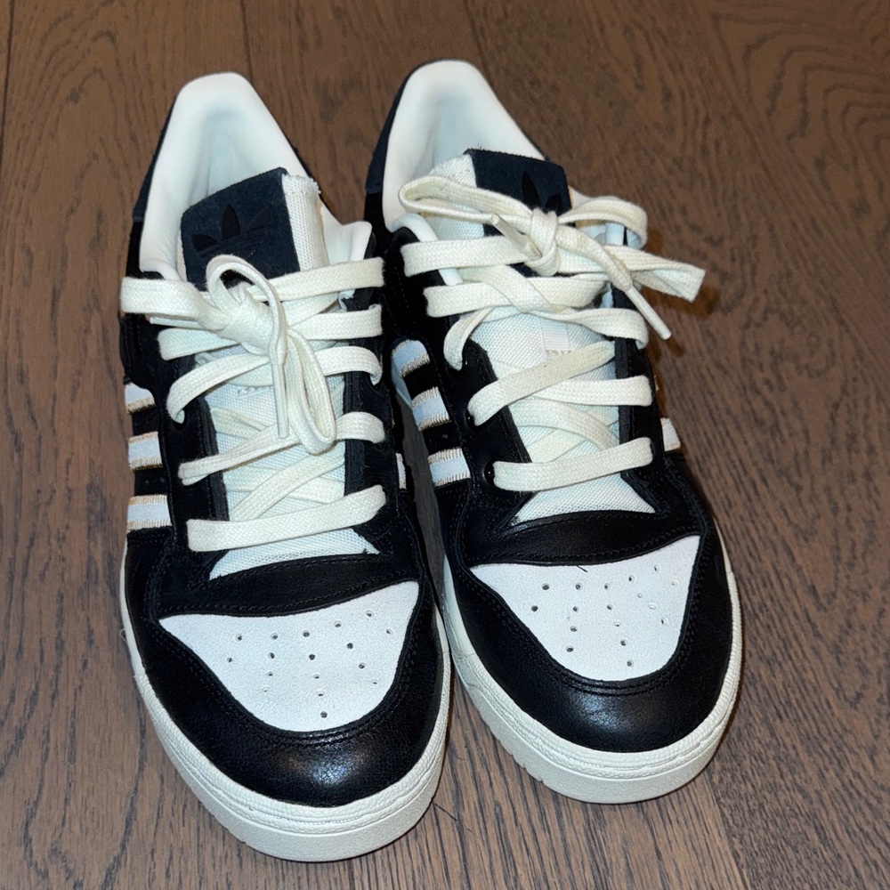 ADIDAS NEW BLACK SND CRÈME SNEAKERS